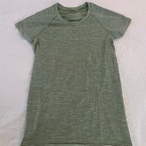 Lululemon Swiftly Tech 2.0 Tshirt